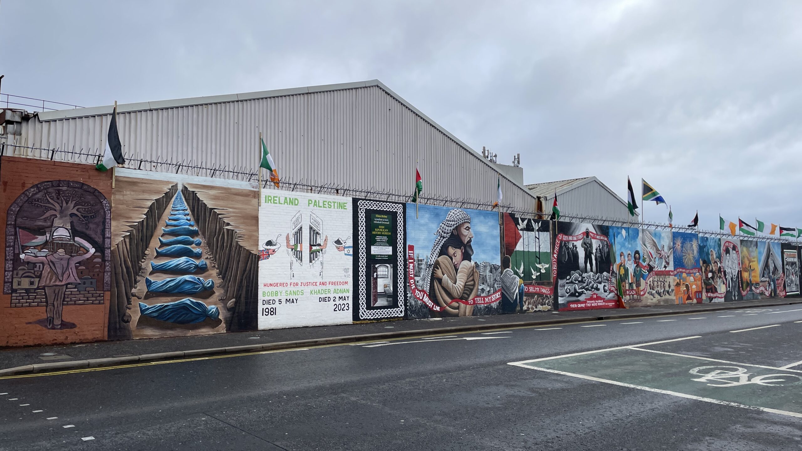 In Belfast, Catholic Artists Support Palestinians With Transformed Murals